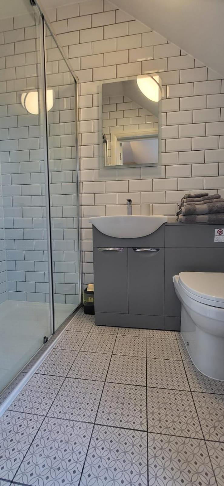 Sands House - Luxury Modern Studios With Secure Parking In Epsom, Surrey Habitación foto